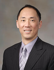 Dr. Robert Chen, Internal Medicine